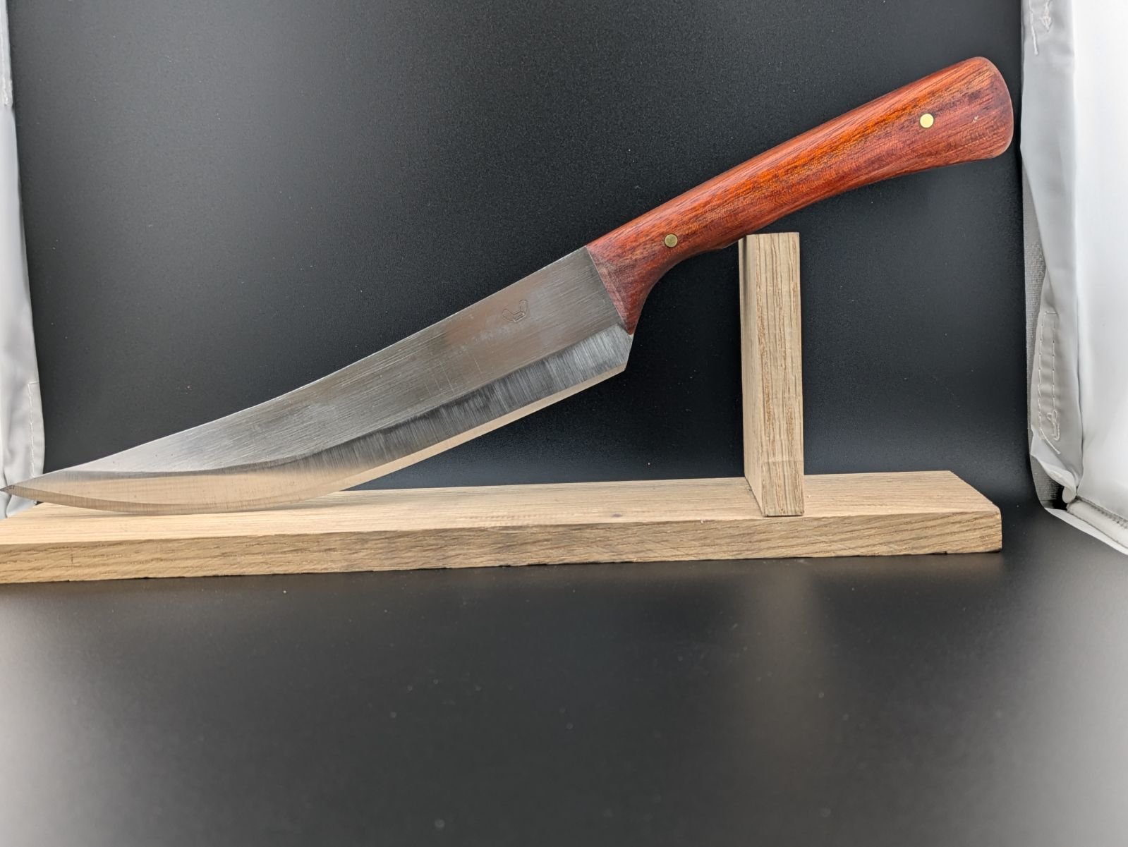 9” kebab style carving knife