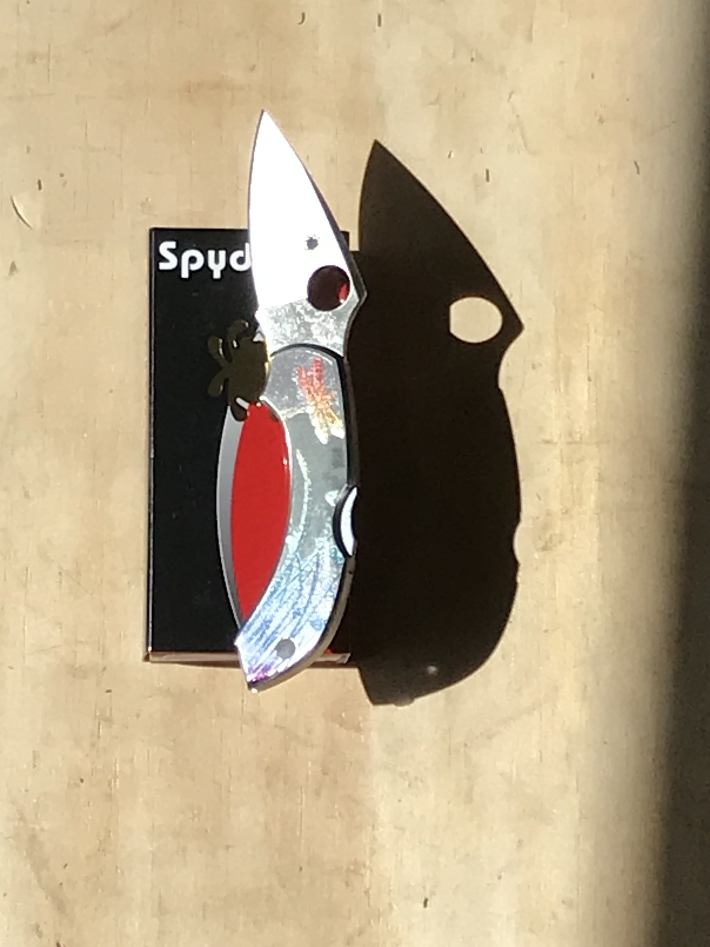Dragonfly Tattoo Spyderco