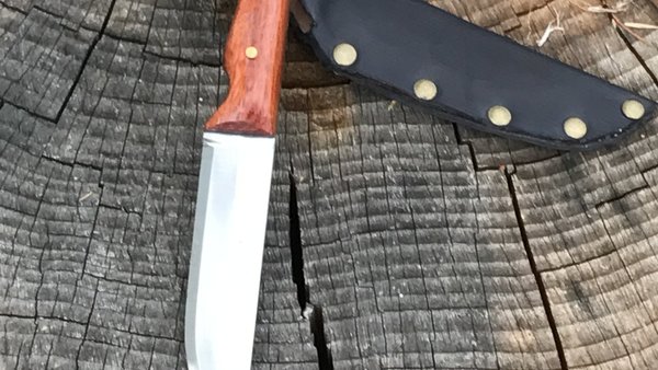 4” slim straight back hunter