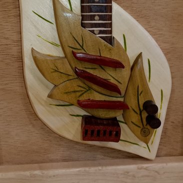 Leaf Guitar 